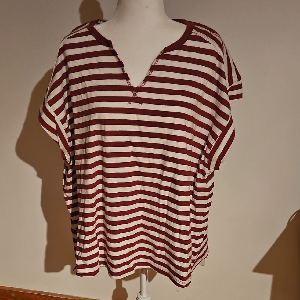 Aerie Maroon and White Striped Short Sleeve Tee